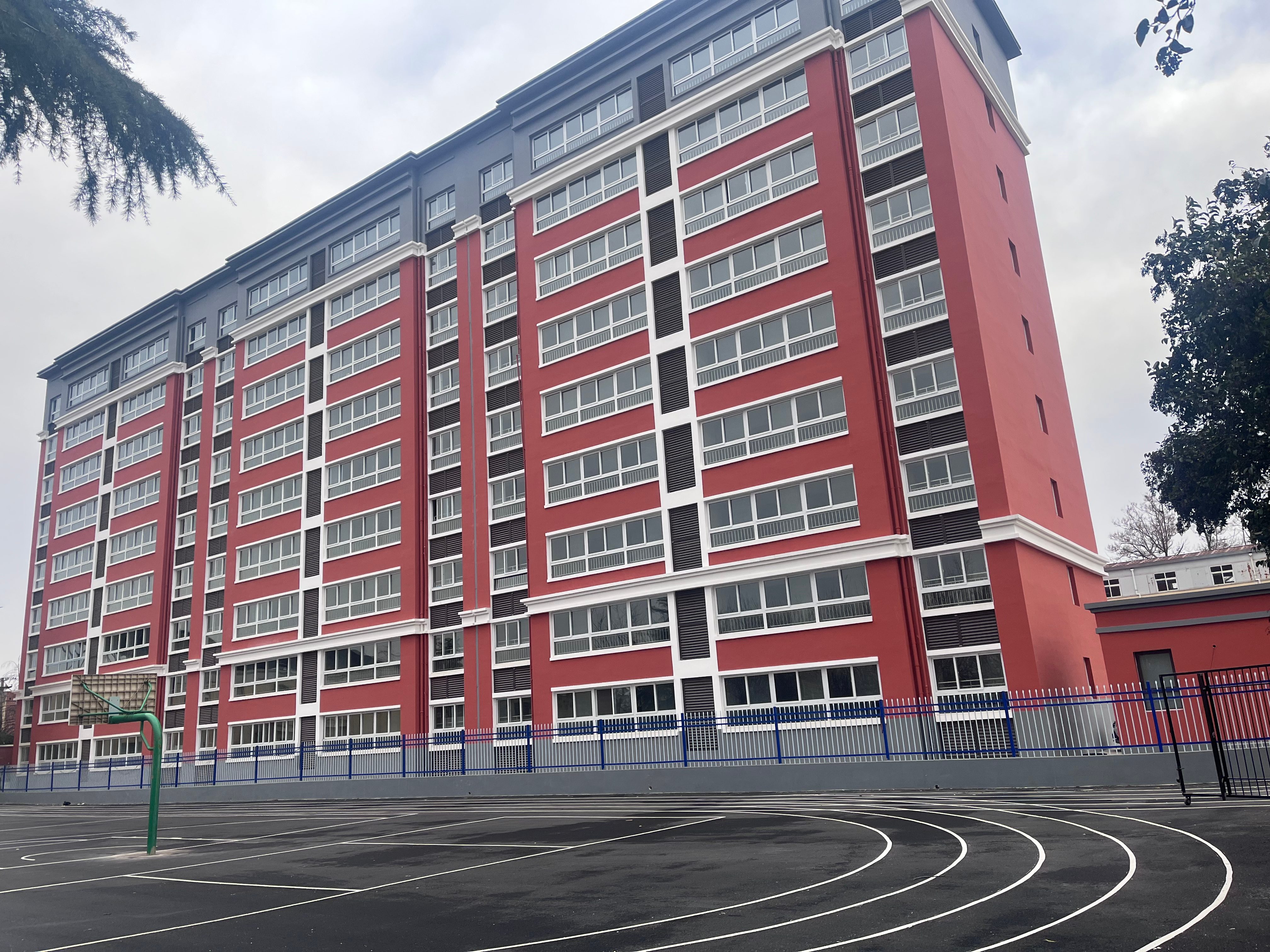 新安县白墙产业园安置小区项目